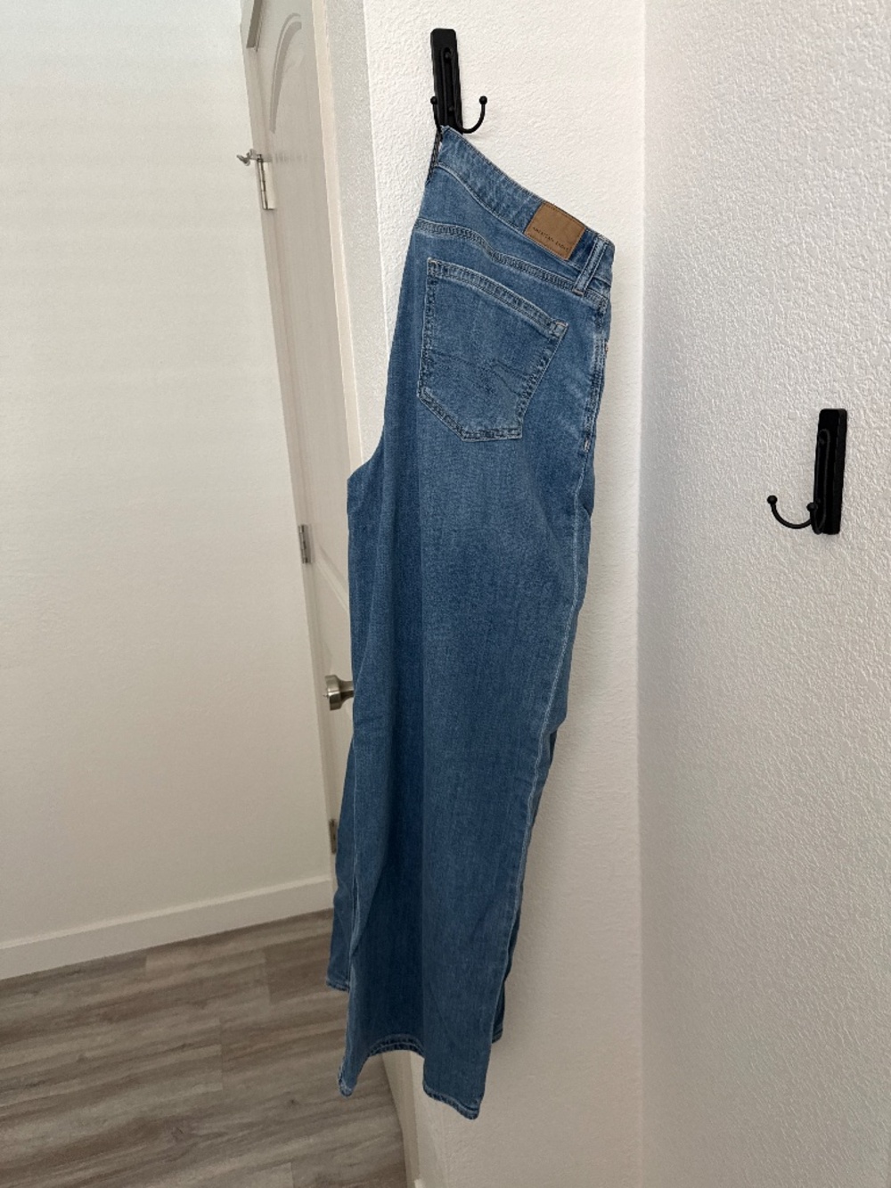 Baggy leg Jeans